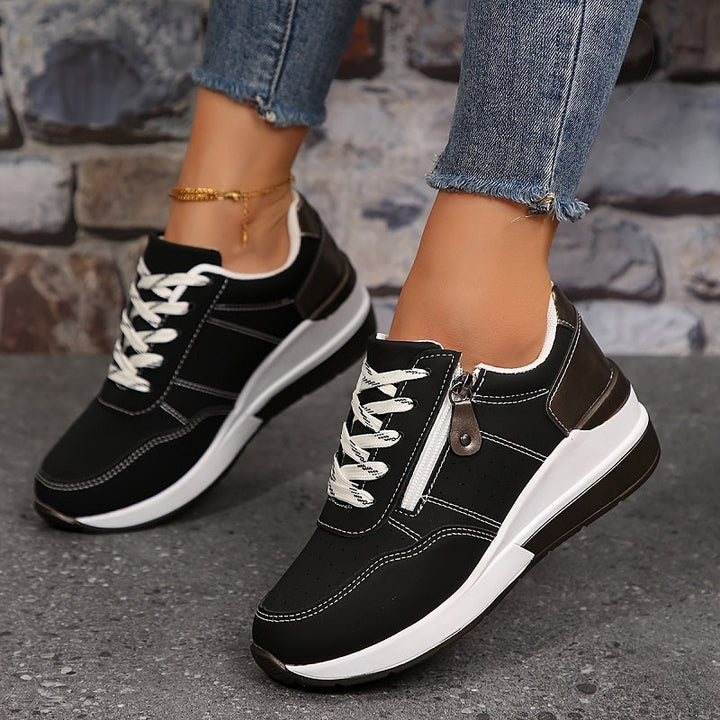 CLEA | Ergonomic Sneakers