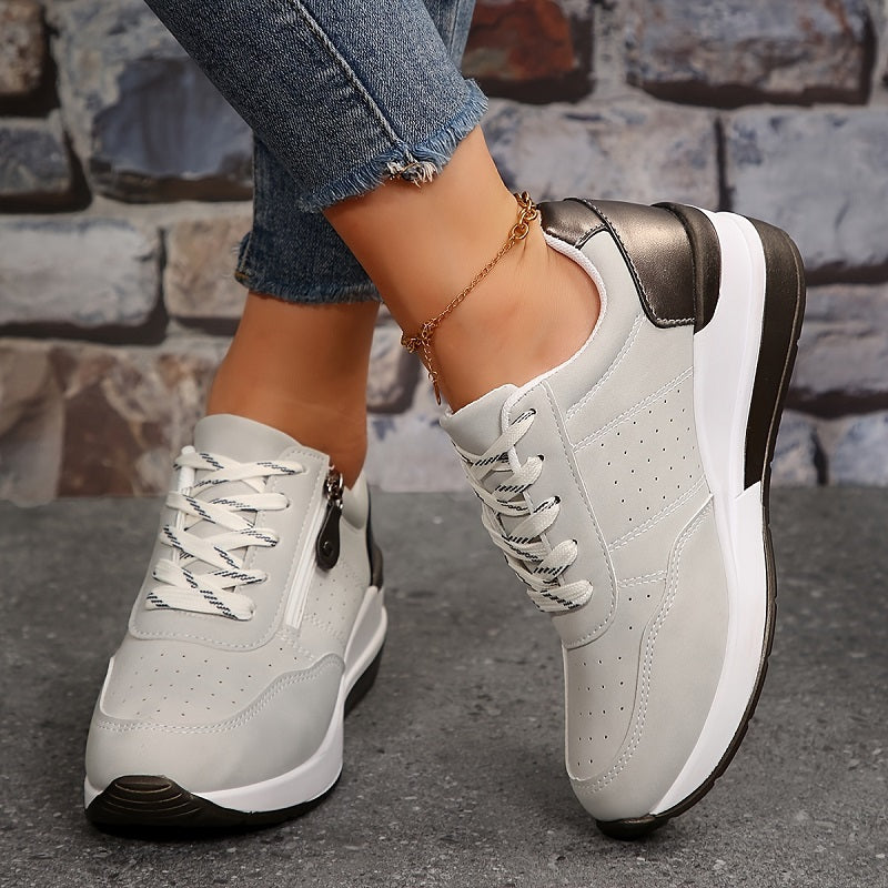 CLEA | Ergonomic Sneakers