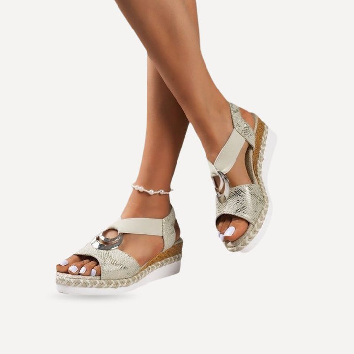 LUNA | Stylish Sandals