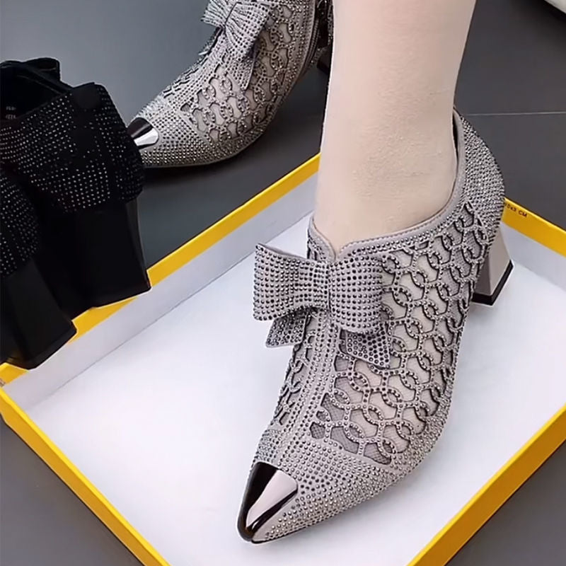 DAVINA | Everyday Comfort with a Sleek Design