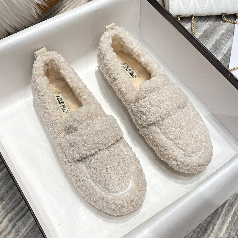 DAKOTA™ | Cozy plush loafers