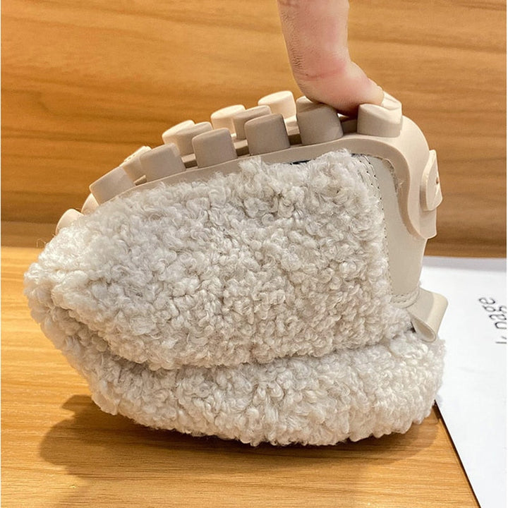 DAKOTA™ | Cozy plush loafers