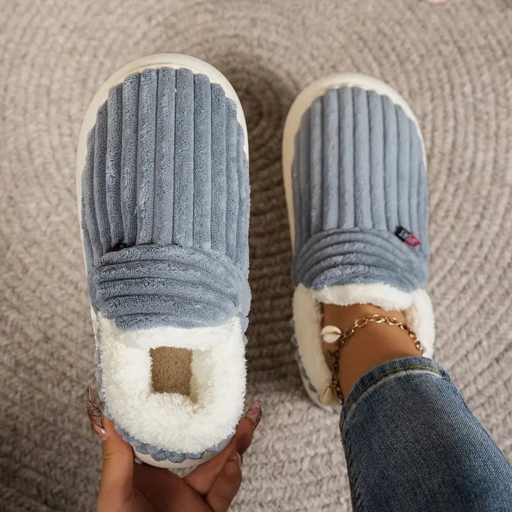 MORGAN™ | Plush Slippers