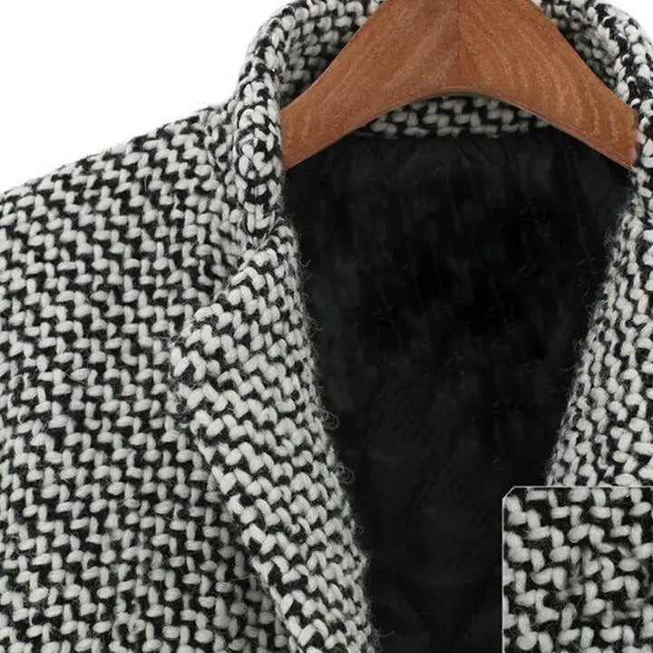 HELENA | Timeless Checkered Coat