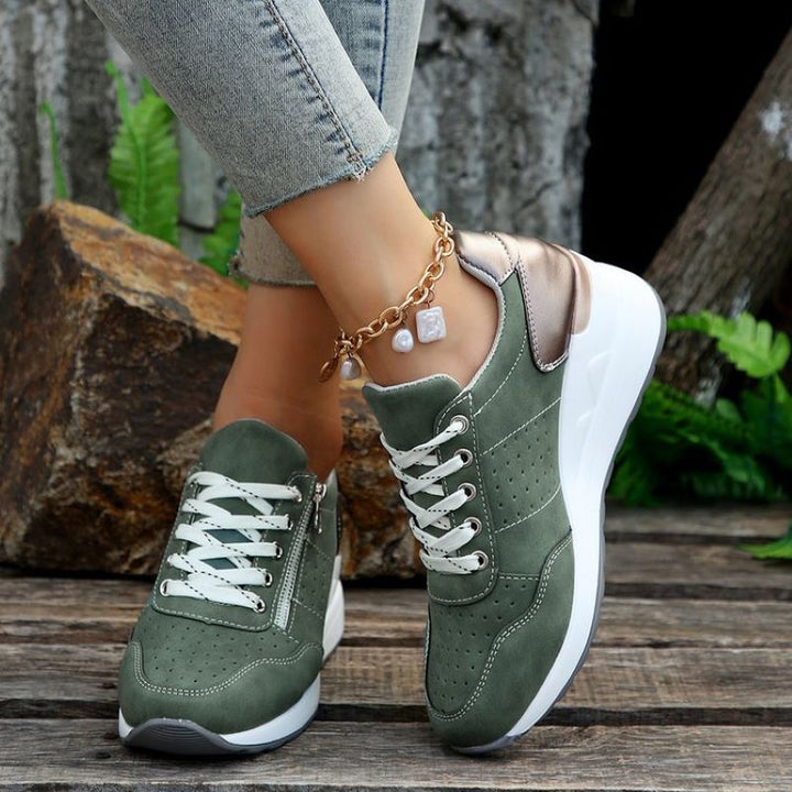 CLEA | Ergonomic Sneakers